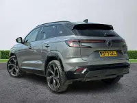 Used Renault Austral Iconic Esprit Alpine 200 HP (147 kW) 2023 Grey SUV