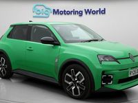 Used Renault 5 E-Tech Urban 89 kW (122 HP) 2025 Green Hatchback