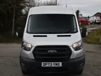 Usado Ford Transit Trend 130 HP (95 kW) 2024 Prateado Van
