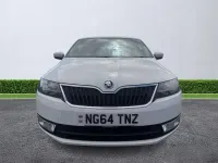 Used Skoda Rapid SE 2015 White Hatchback