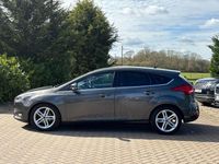 Used Ford Focus Zetec 125 HP (91 kW) 2016 Grey Hatchback
