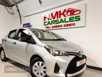 Used Toyota Yaris Active 2015 Silver Hatchback