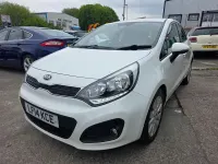 Used Kia Rio 2014 White Hatchback