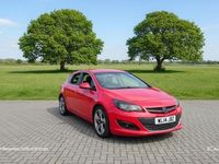 Used Vauxhall Astra SRi 180 HP (132 kW) 2014 Red Hatchback
