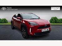 Used Toyota Yaris Hybrid Design 116 HP (85 kW) 2023 Red Hatchback