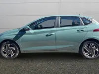 Używany Hyundai i20 SE 101 KM (74 kW) 2023 Zielony Hatchback