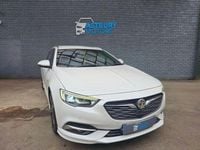 Used Vauxhall Insignia SRi 2018 White Estate