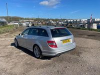 Begagnad Mercedes C180 156 HK (114 kW) 2009 Silver Kombi
