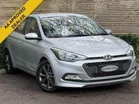 Używany Hyundai i20 SE 100 KM (73 kW) 2015 Srebrny Hatchback