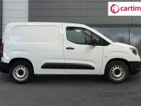 Used Vauxhall Combo 100 kW (136 HP) 2024 White MPV