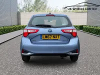 Used Toyota Yaris Hybrid 2017 Blue Hatchback