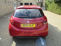 Used Peugeot 208 GT-line 110 HP (80 kW) 2015 Red Hatchback