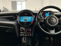 Used Mini Cooper Classic 136 HP (100 kW) 2022 Blue Hatchback