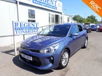 Used Kia Rio 99 HP (72 kW) 2017 Blue Hatchback