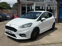Used Ford Fiesta ST-Line 100 HP (73 kW) 2019 White Hatchback