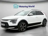 Gebraucht Kia Niro 139 PS (102 kW) 2023 Weiß SUV