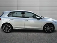 Used VW Golf VIII Life 150 HP (110 kW) 2023 Reflex silver Hatchback