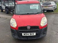 Used Fiat Doblò 90 HP (66 kW) 2014 Red MPV