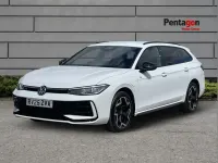 Begagnad VW Passat R-line 200 HK (147 kW) 2025 Vit Kombi