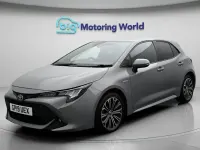 Używany Toyota Corolla Design 122 KM (89 kW) 2022 Hatchback