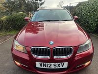 Used BMW 318 Exclusive 2012 Red Estate