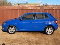 Used Skoda Fabia SE 60 HP (44 kW) 2020 Blue Hatchback