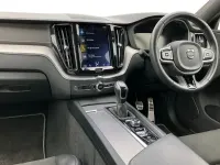 Used Volvo XC60 R-Design Pro 190 HP (139 kW) 2019 Blue SUV