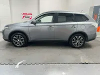 Used Mitsubishi Outlander 150 HP (110 kW) 2015 Grey SUV