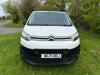 Używany Citroën Dispatch 2022 Biały Minivan