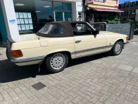 Used Mercedes SL280 185 HP (136 kW) 1984 Cream Cabriolet
