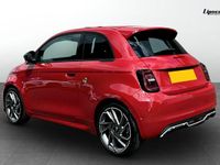 Ny Abarth 500e Turismo 112 kW (153 HK) 2026 Röd Halvkombi