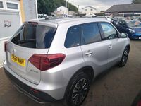 Second-hand Suzuki Vitara SZ5 140 CP (102 kW) 2019 Argintiu SUV