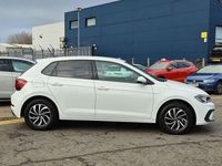 Usado VW Polo Life 80 HP (58 kW) 2025 Branco Citadino