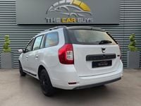 Used Dacia Logan MCV Lauréate 90 HP (66 kW) 2017 White Estate