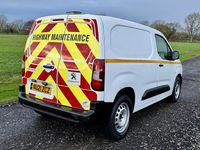 Used Peugeot Partner 2021 White MPV