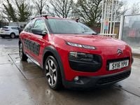 Usado Citroën C4 Cactus Flair 100 HP (73 kW) 2016 Vermelho Citadino