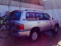 Used Toyota Land Cruiser 201 HP (147 kW) 2001 SUV