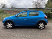 Used Dacia Sandero Lauréate 90 HP (66 kW) 2013 Blue Hatchback