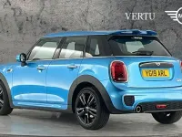 Used Mini Cooper Hatch 134 HP (98 kW) 2019 Blue Hatchback