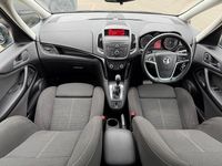 Used Vauxhall Zafira Tourer SRi 140 HP (102 kW) 2015 Brown MPV