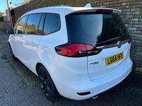 Used Vauxhall Zafira Tourer SRi 165 HP (121 kW) 2014 White MPV