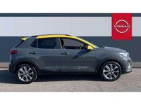 Usado Kia Stonic 100 HP (73 kW) 2023 Cinzento SUV