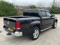 Begagnad VW Amarok Highline 2017 Svart Pickup