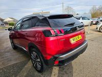 Used Peugeot 3008 Premium 180 HP (132 kW) 2019 Red Hatchback