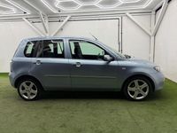 Begagnad Mazda 2 2007 Blå Halvkombi