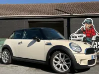 Used Mini Cooper S Hatch 173 HP (127 kW) 2009 White Hatchback