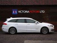 Used Ford Mondeo Titanium 187 HP (137 kW) 2020 White Estate