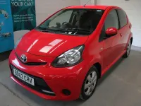 Used Toyota Aygo Style 68 HP (50 kW) 2013 Red Hatchback