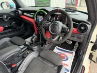 Used Mini John Cooper Works Hatch 300 HP (220 kW) 2021 Multicoloured Hatchback