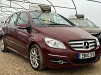 Used Mercedes B180 2010 Red MPV